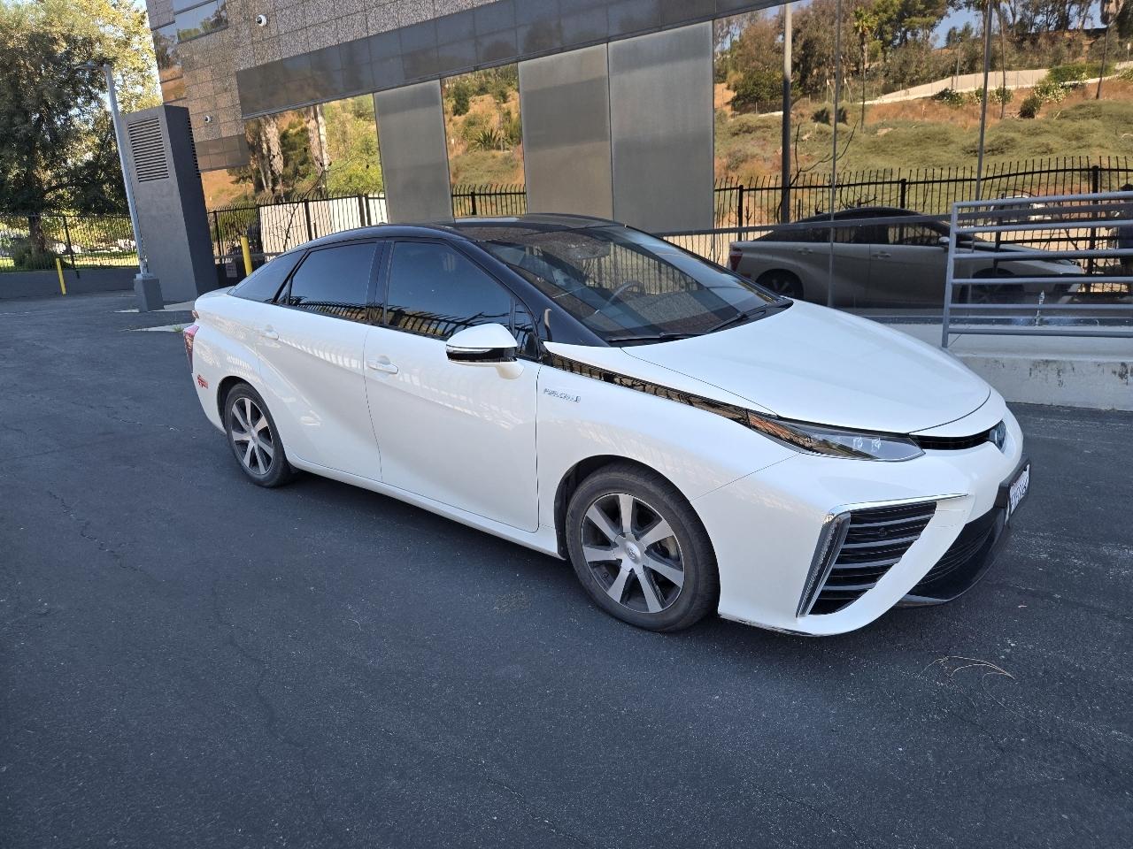 Toyota Mirai Sedan 2018