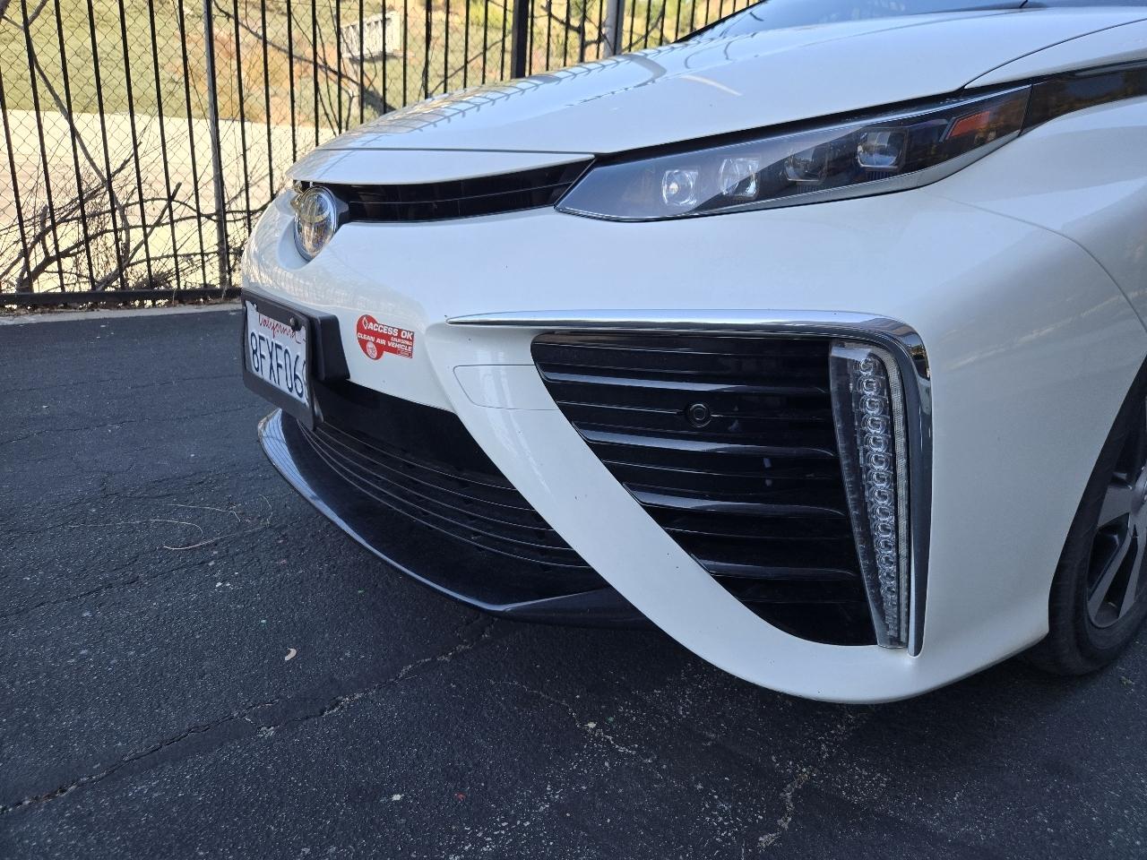 Toyota Mirai Sedan 2018