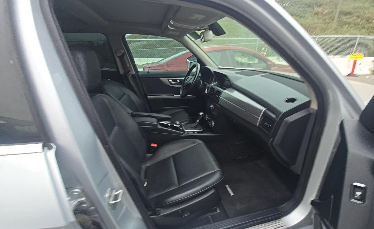 Mercedes-Benz GLK-Class GLK350 2010