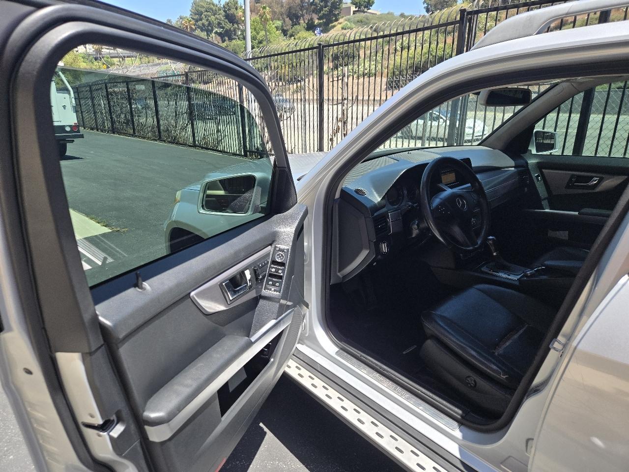 Mercedes-Benz GLK-Class GLK350 2010