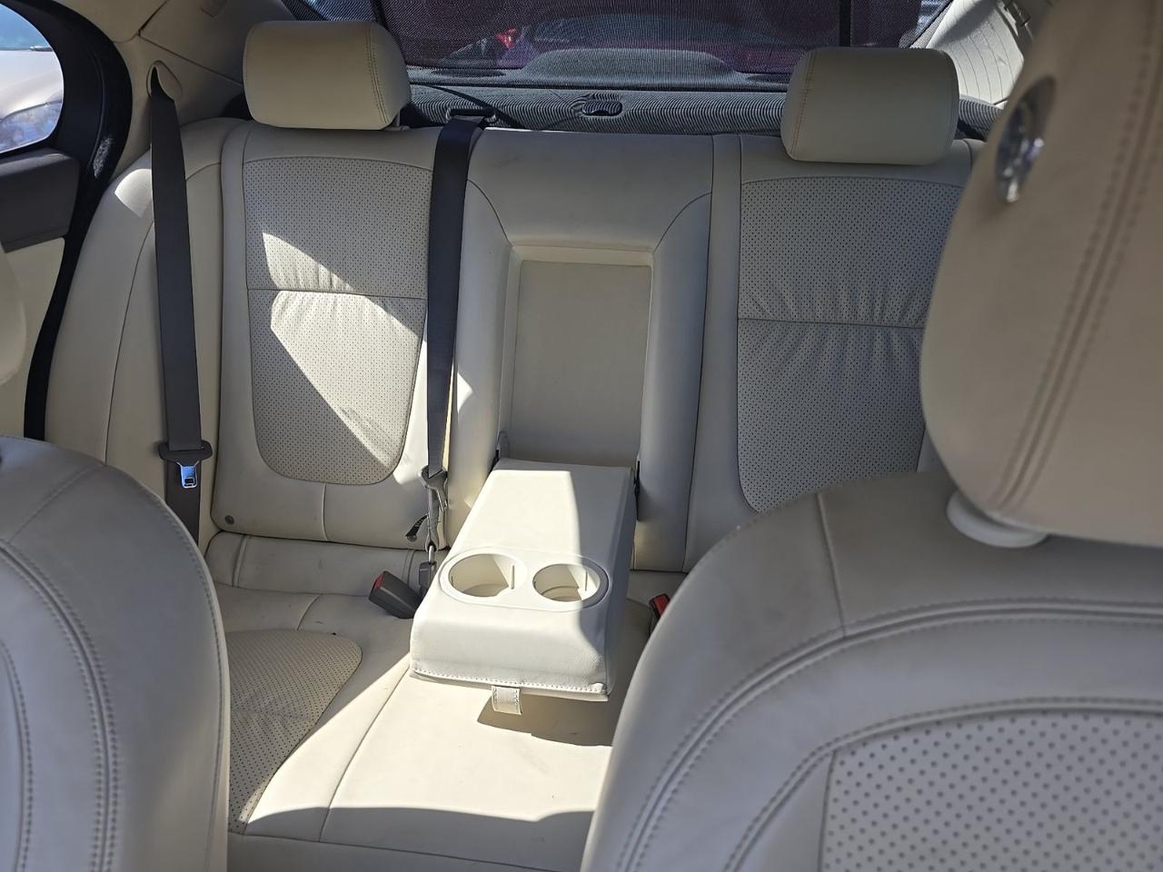 Jaguar XF-Series XF Premium 2011