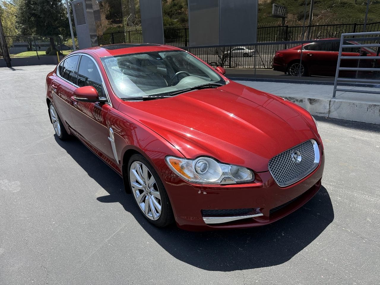 Jaguar XF-Series XF Premium 2011