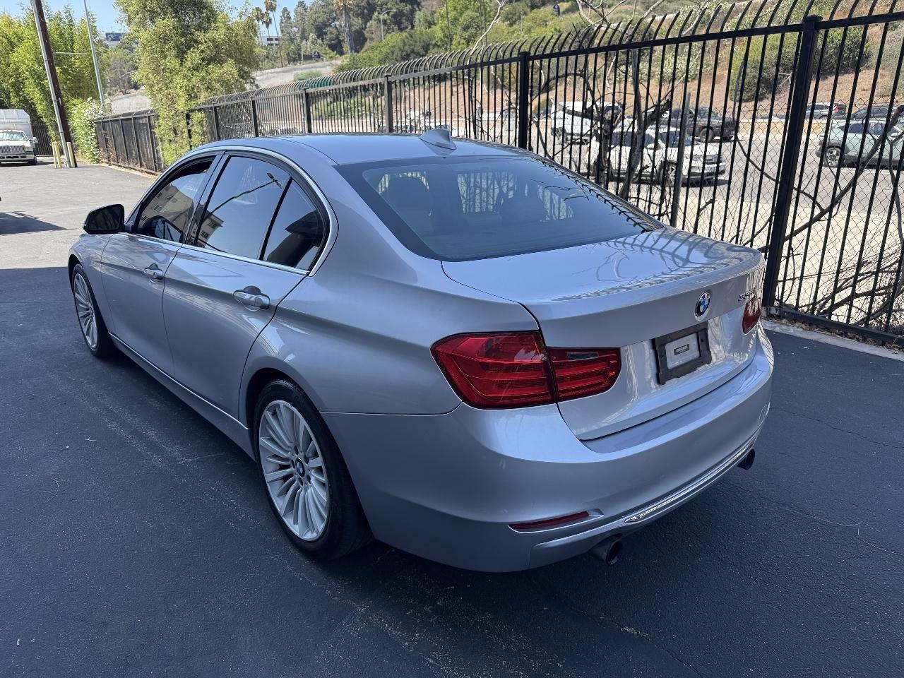 BMW 3-Series 335i Sedan 2013