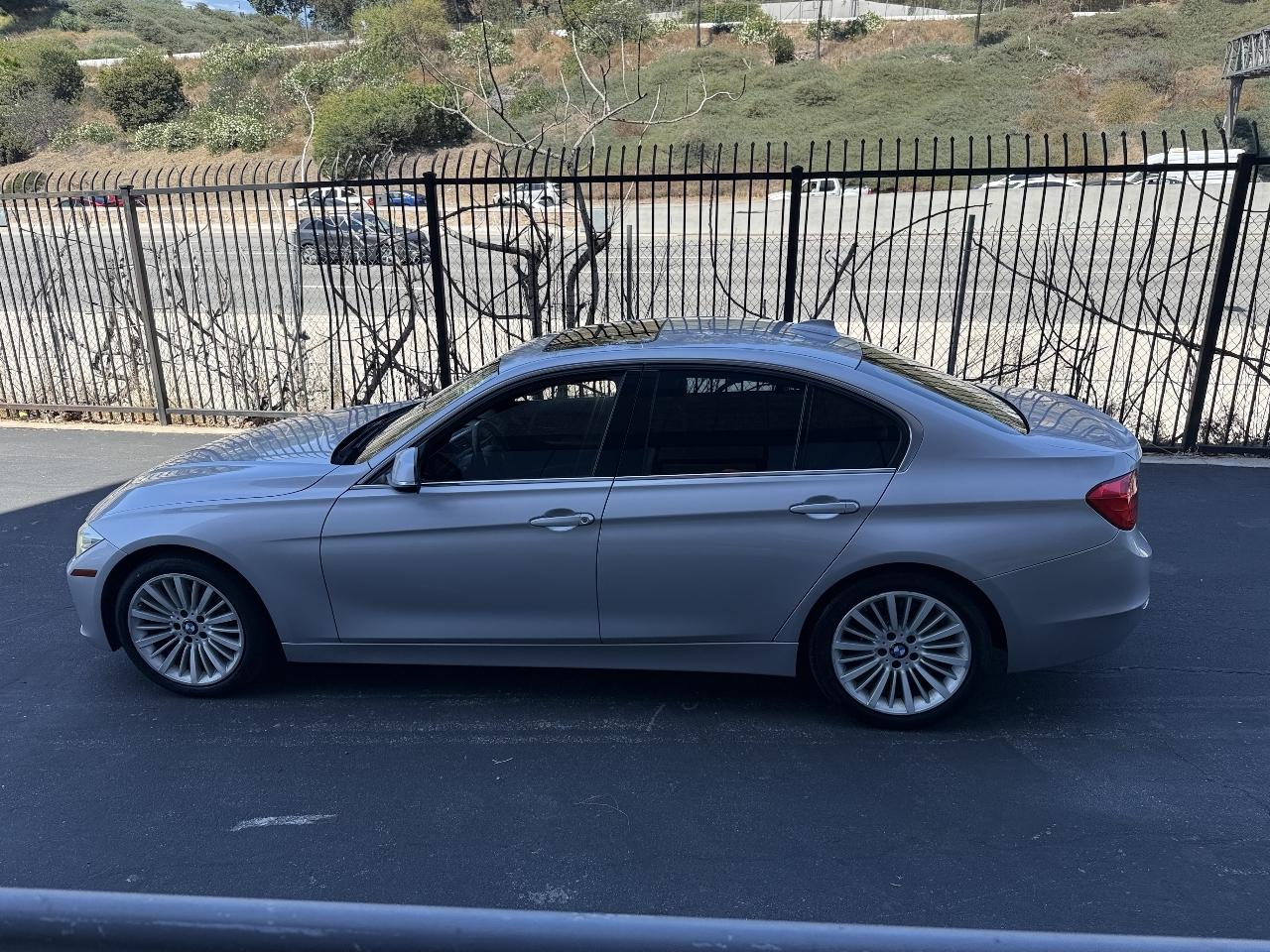 BMW 3-Series 335i Sedan 2013
