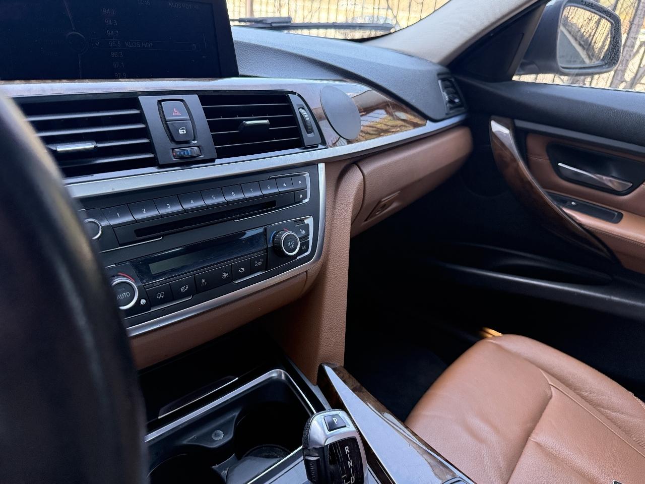 BMW 3-Series 335i Sedan 2013