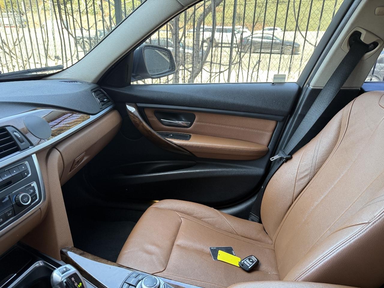 BMW 3-Series 335i Sedan 2013