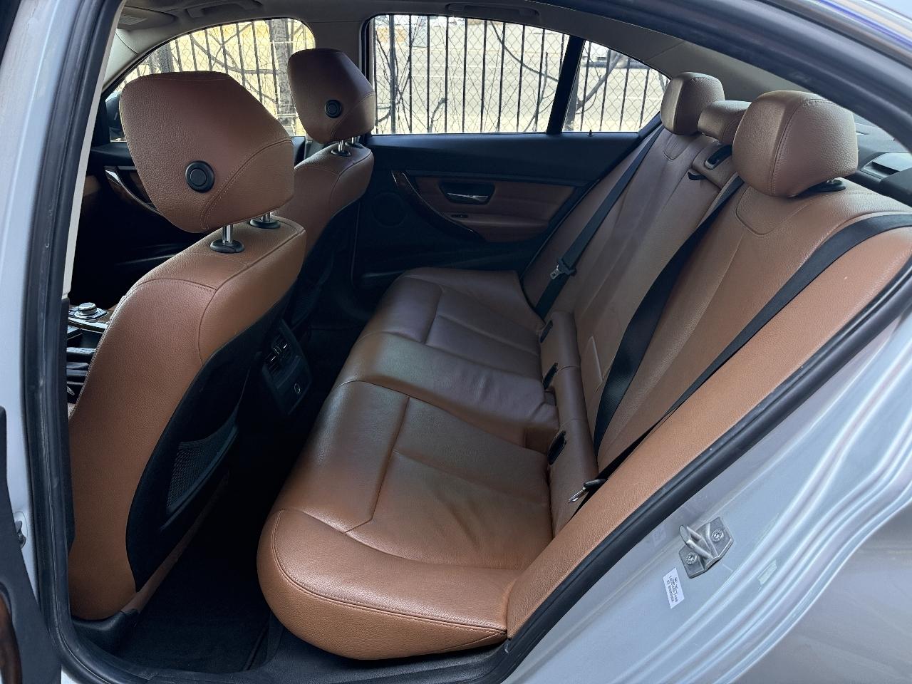 BMW 3-Series 335i Sedan 2013