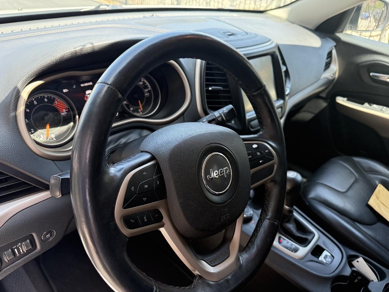 Jeep Cherokee Limited 4WD 2018