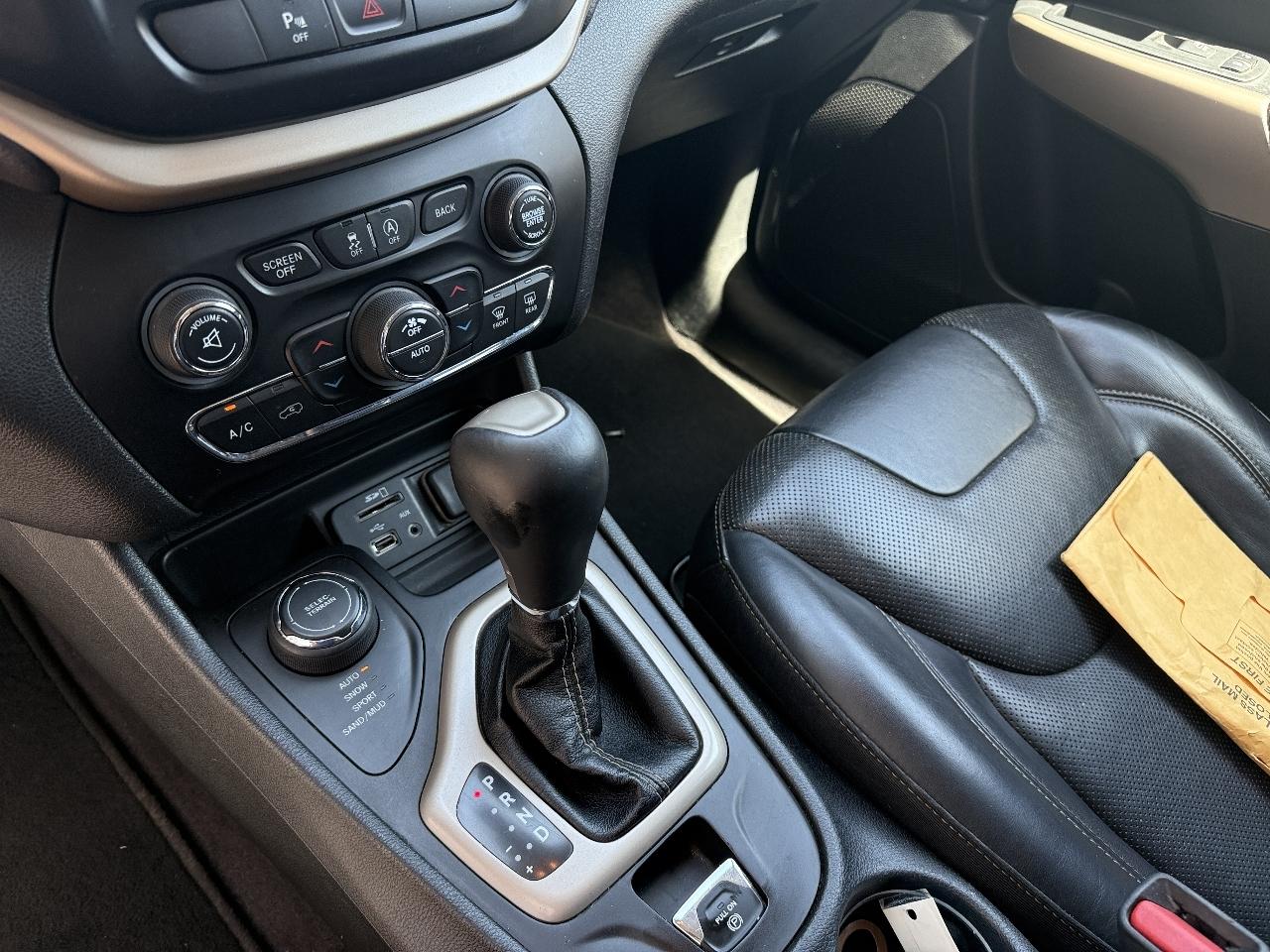 Jeep Cherokee Limited 4WD 2018