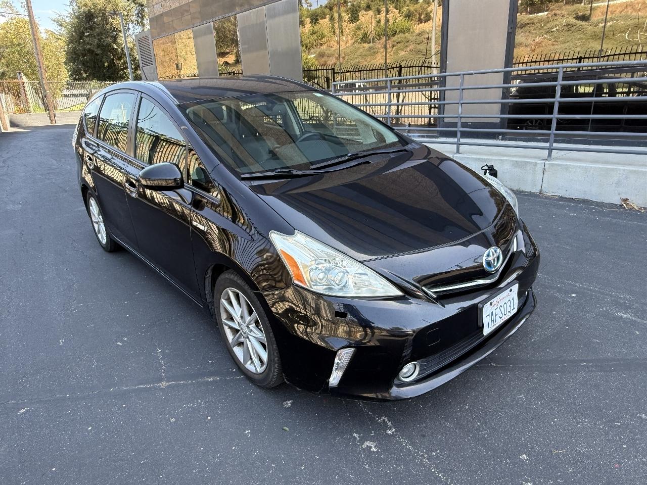 Toyota Prius V Three 2013