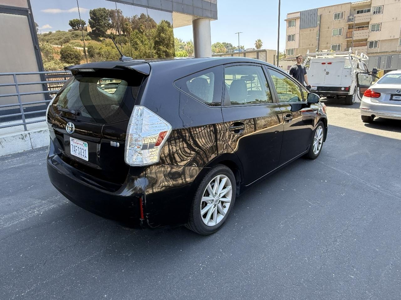 Toyota Prius V Three 2013