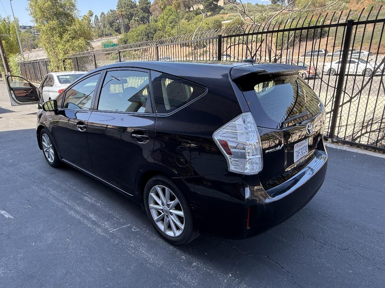 Toyota Prius V Three 2013