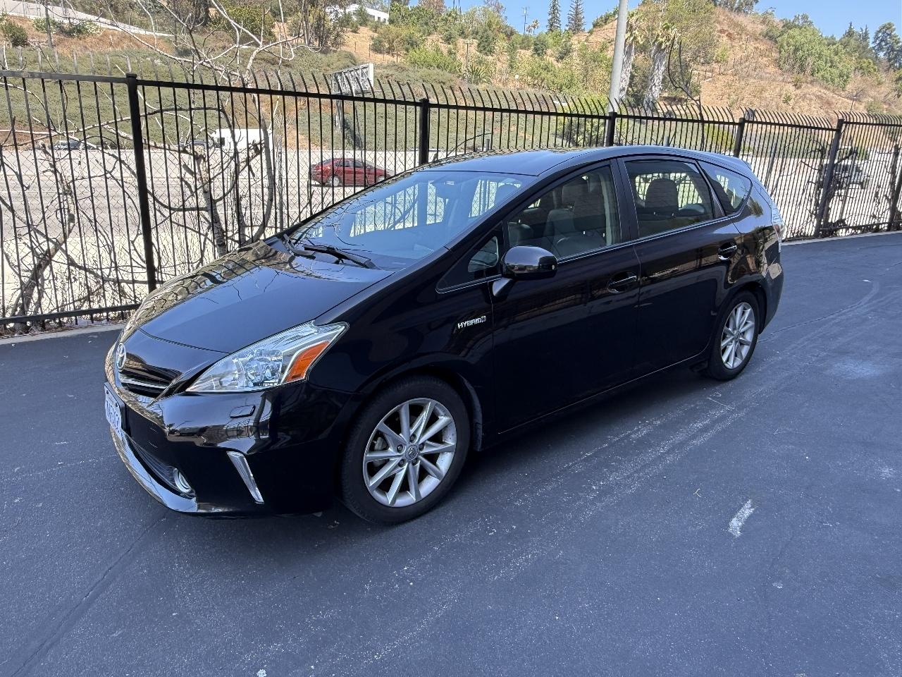 Toyota Prius V Three 2013