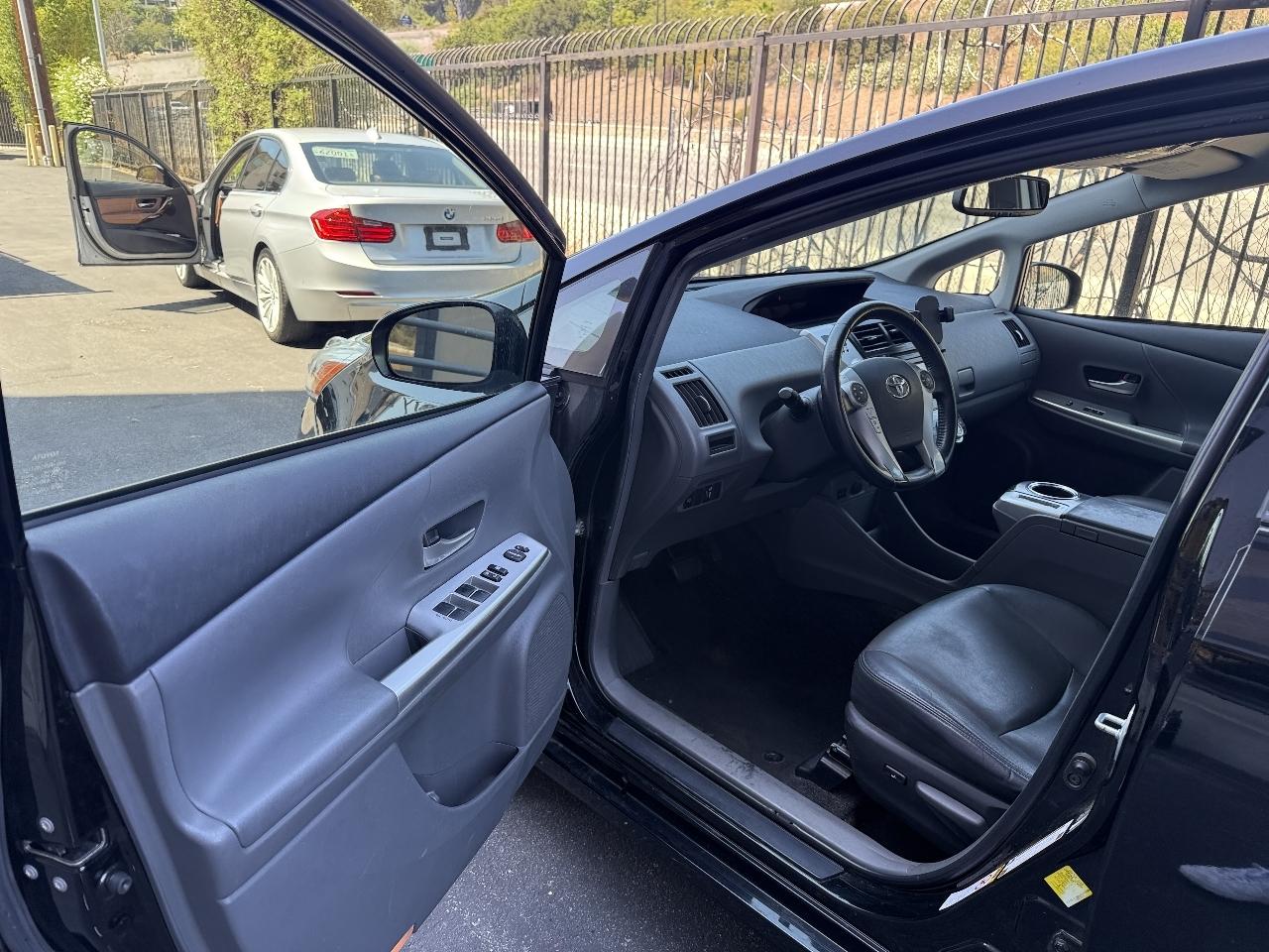 Toyota Prius V Three 2013