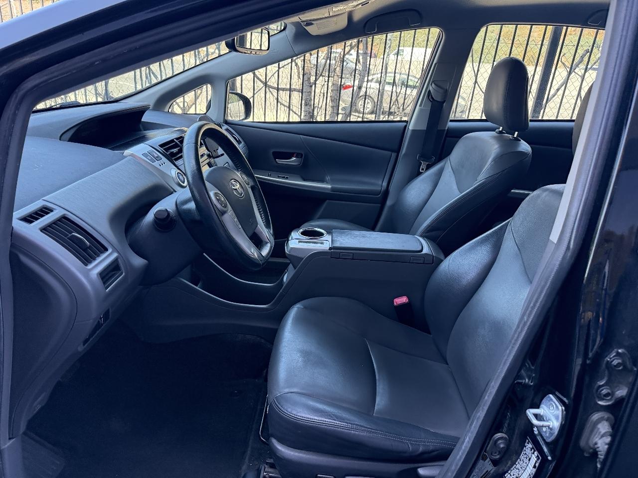 Toyota Prius V Three 2013