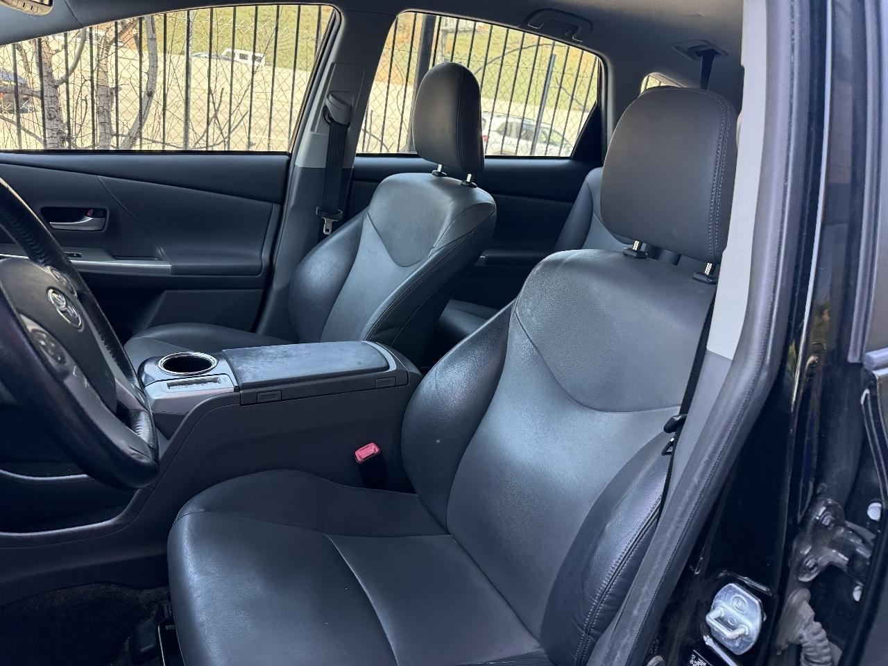 Toyota Prius V Three 2013