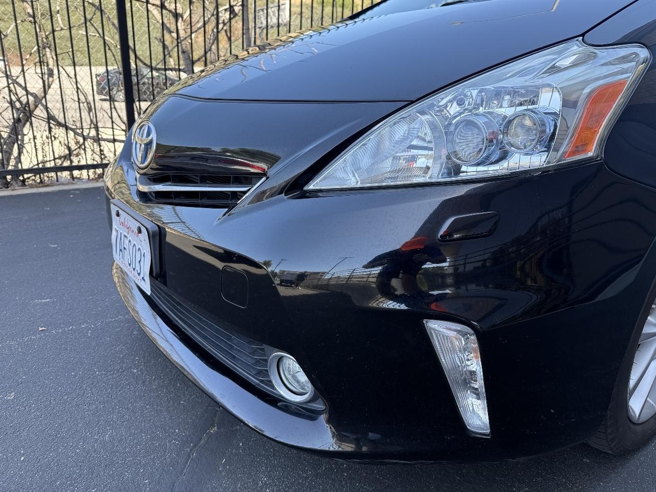 Toyota Prius V Three 2013