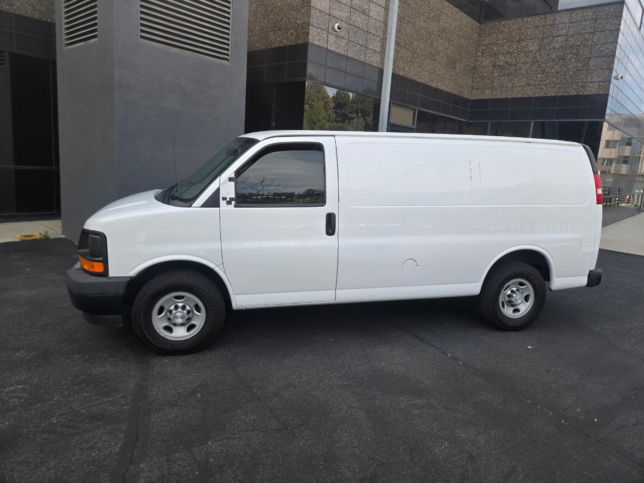 Chevrolet Express 2500 Cargo 2017
