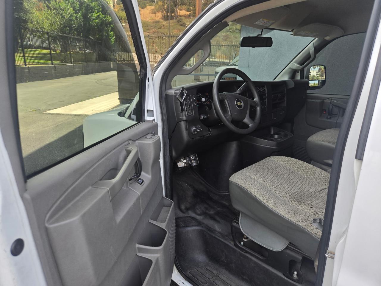 Chevrolet Express 2500 Cargo 2017