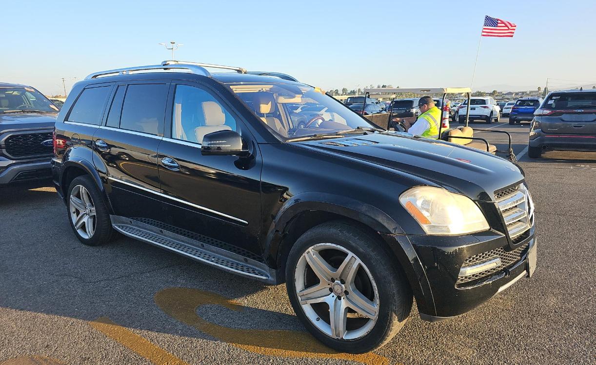 Mercedes-Benz GL-Class GL550 4MATIC 2012