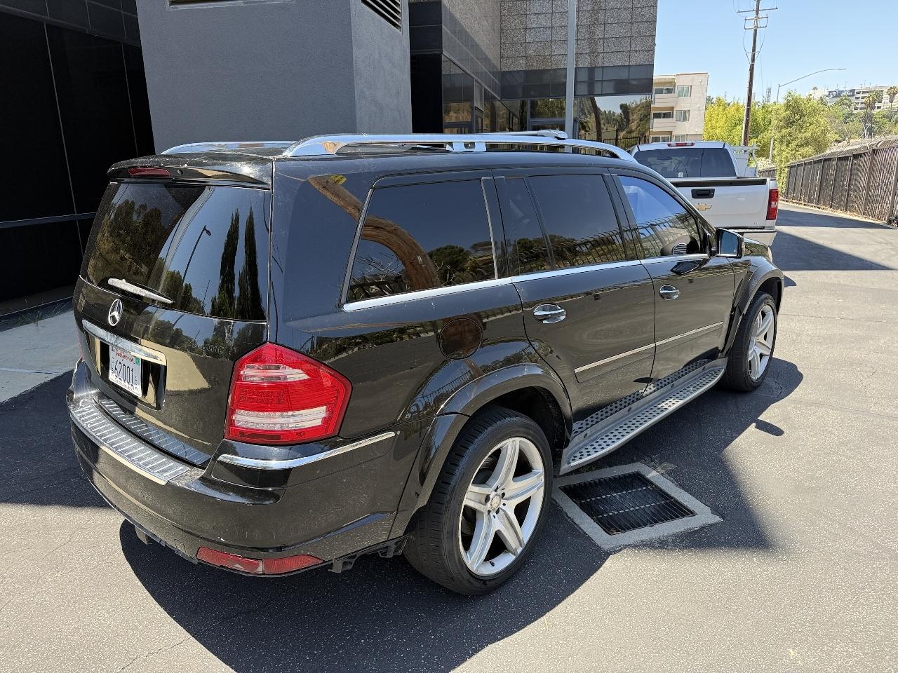 Mercedes-Benz GL-Class GL550 4MATIC 2012