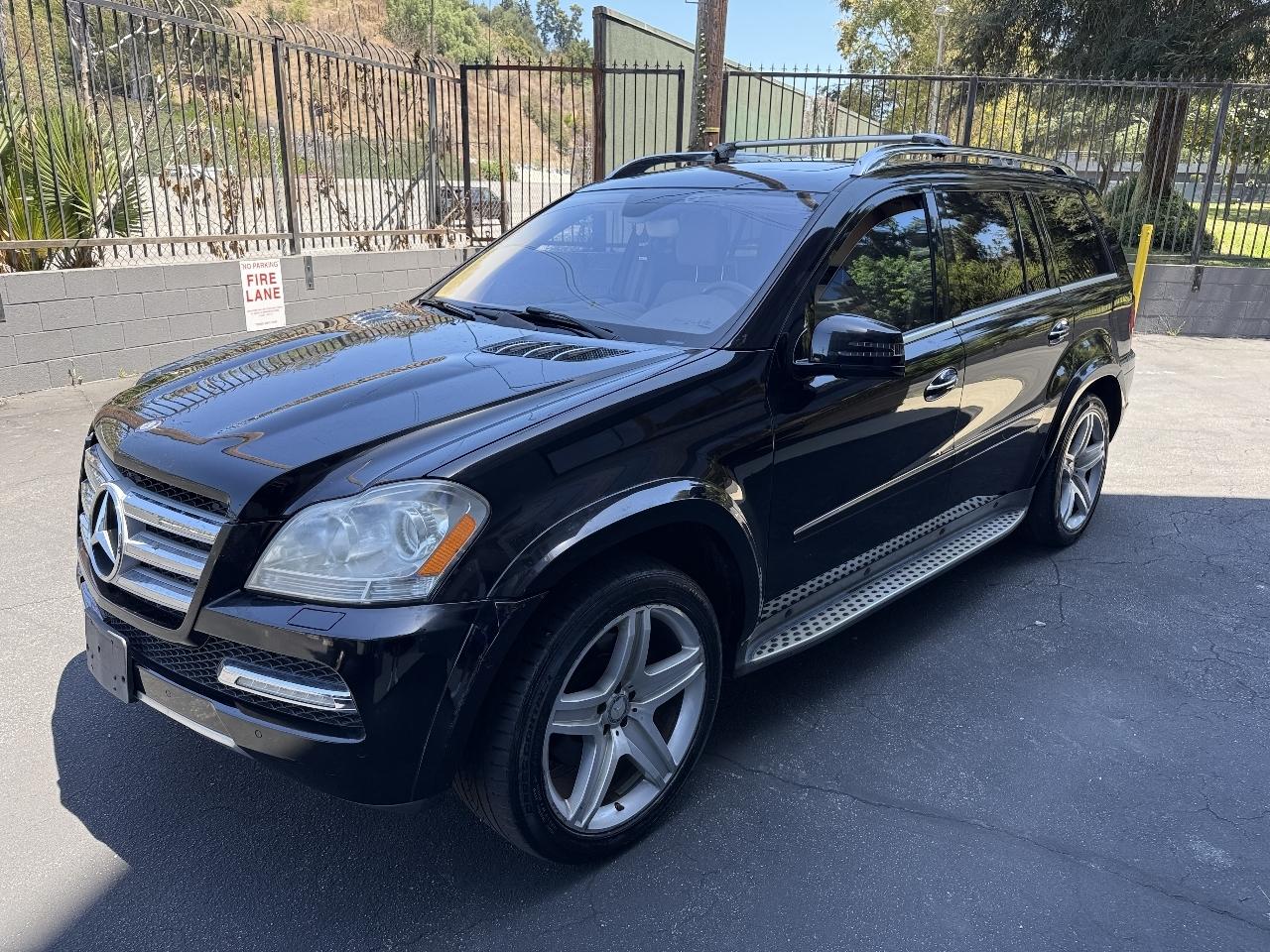 Mercedes-Benz GL-Class GL550 4MATIC 2012