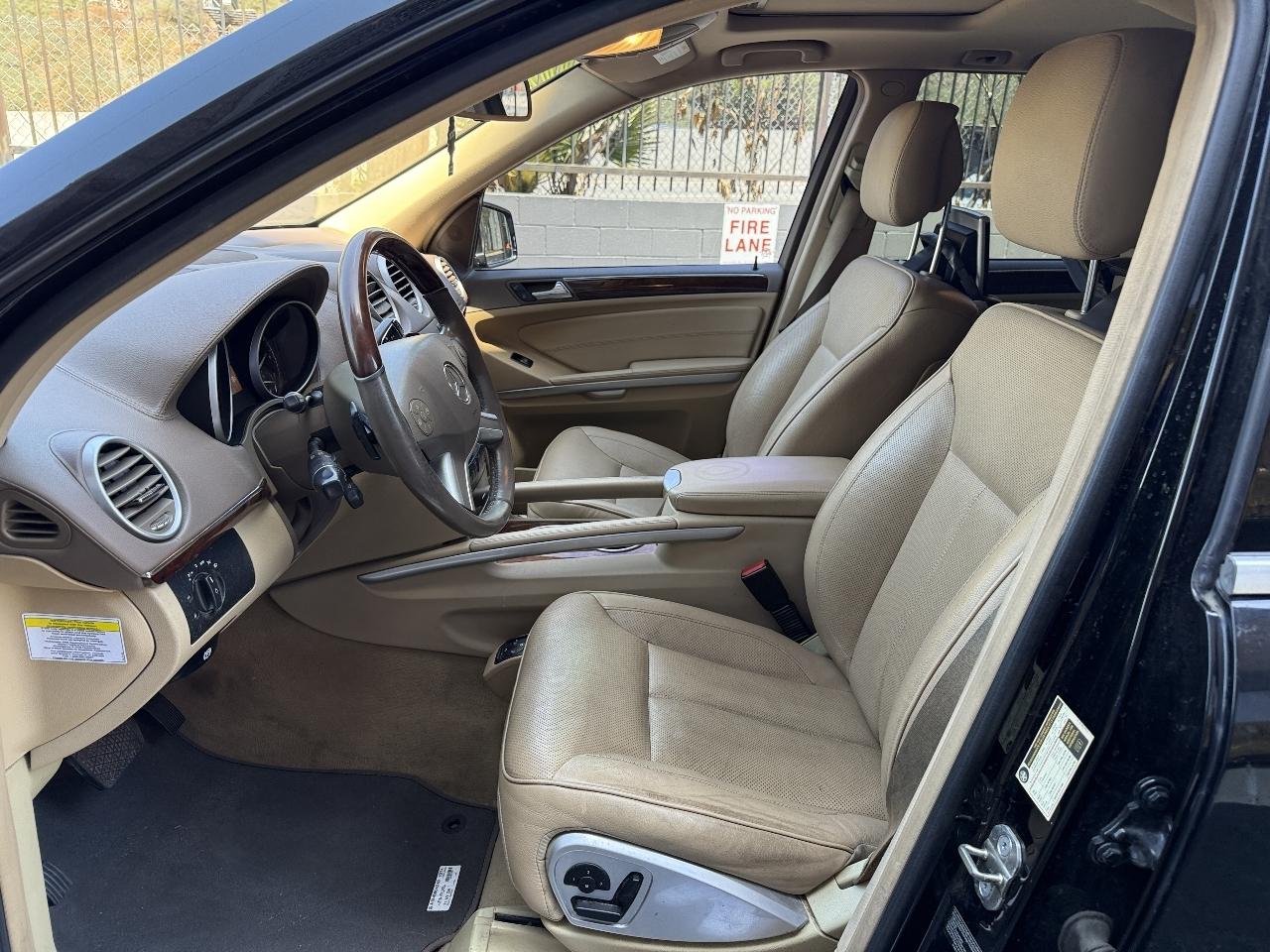 Mercedes-Benz GL-Class GL550 4MATIC 2012