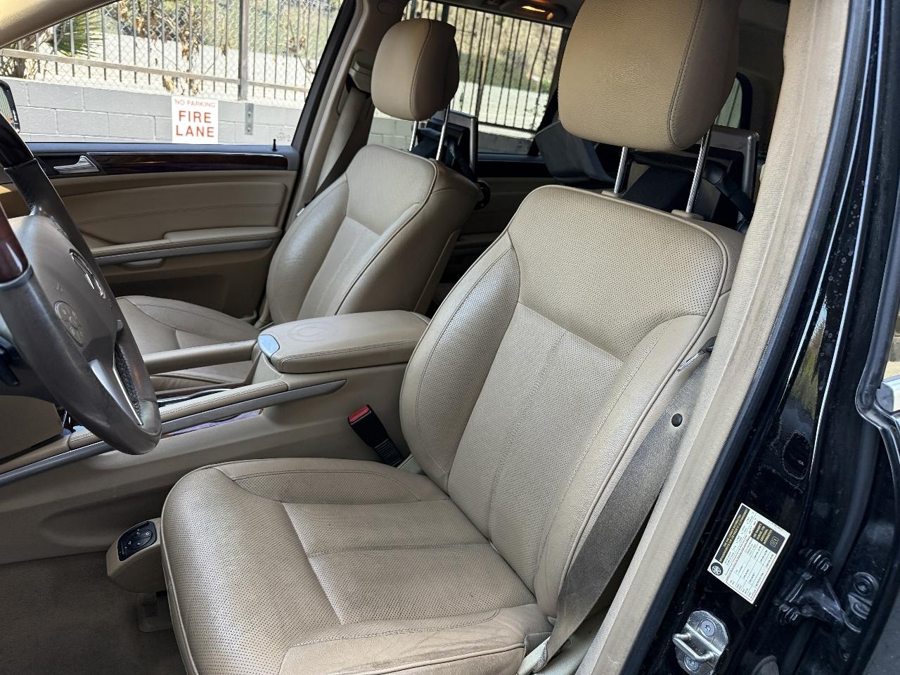 Mercedes-Benz GL-Class GL550 4MATIC 2012