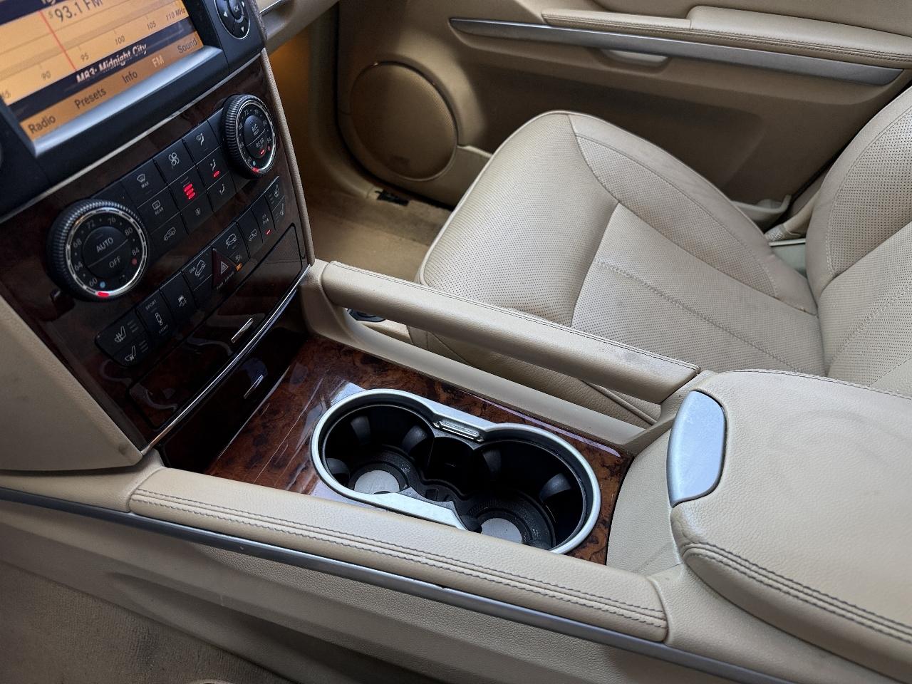 Mercedes-Benz GL-Class GL550 4MATIC 2012