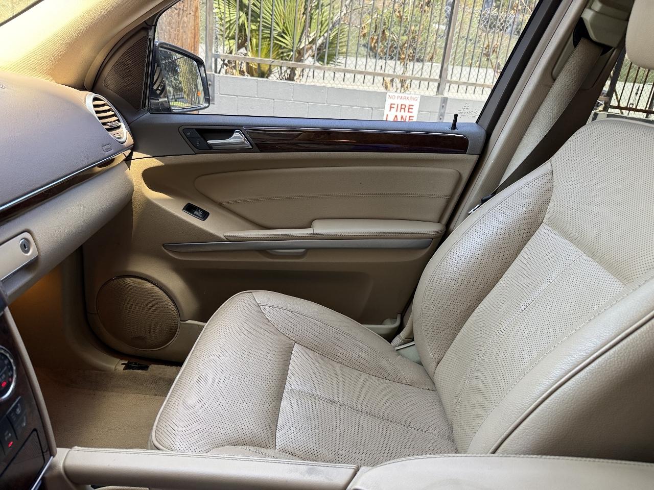 Mercedes-Benz GL-Class GL550 4MATIC 2012