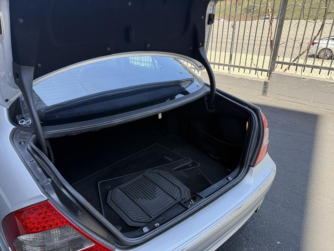 Mercedes-Benz E-Class E350 Luxury 2008