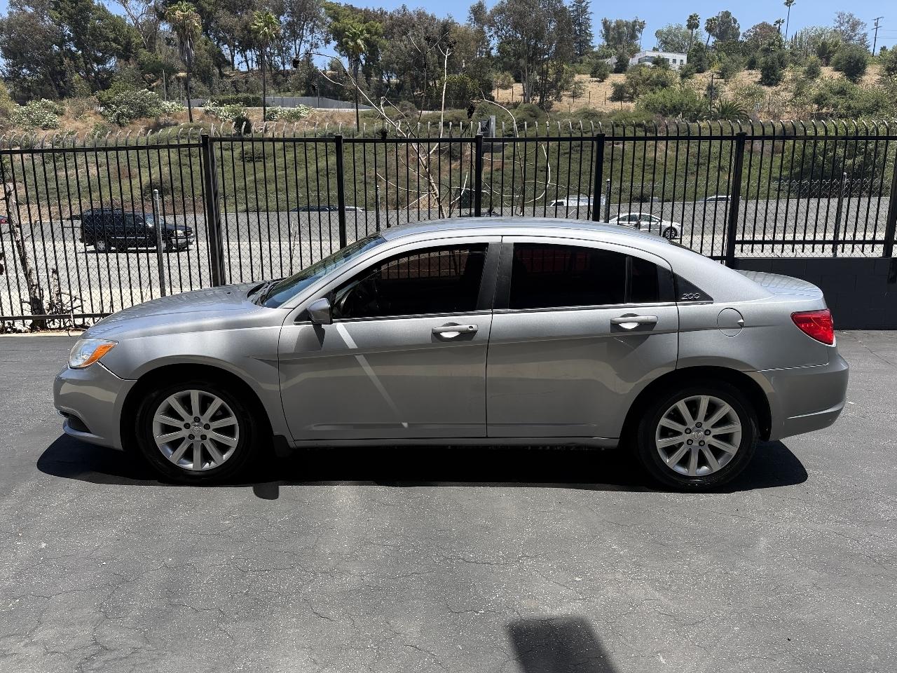 Chrysler 200 Touring 2014