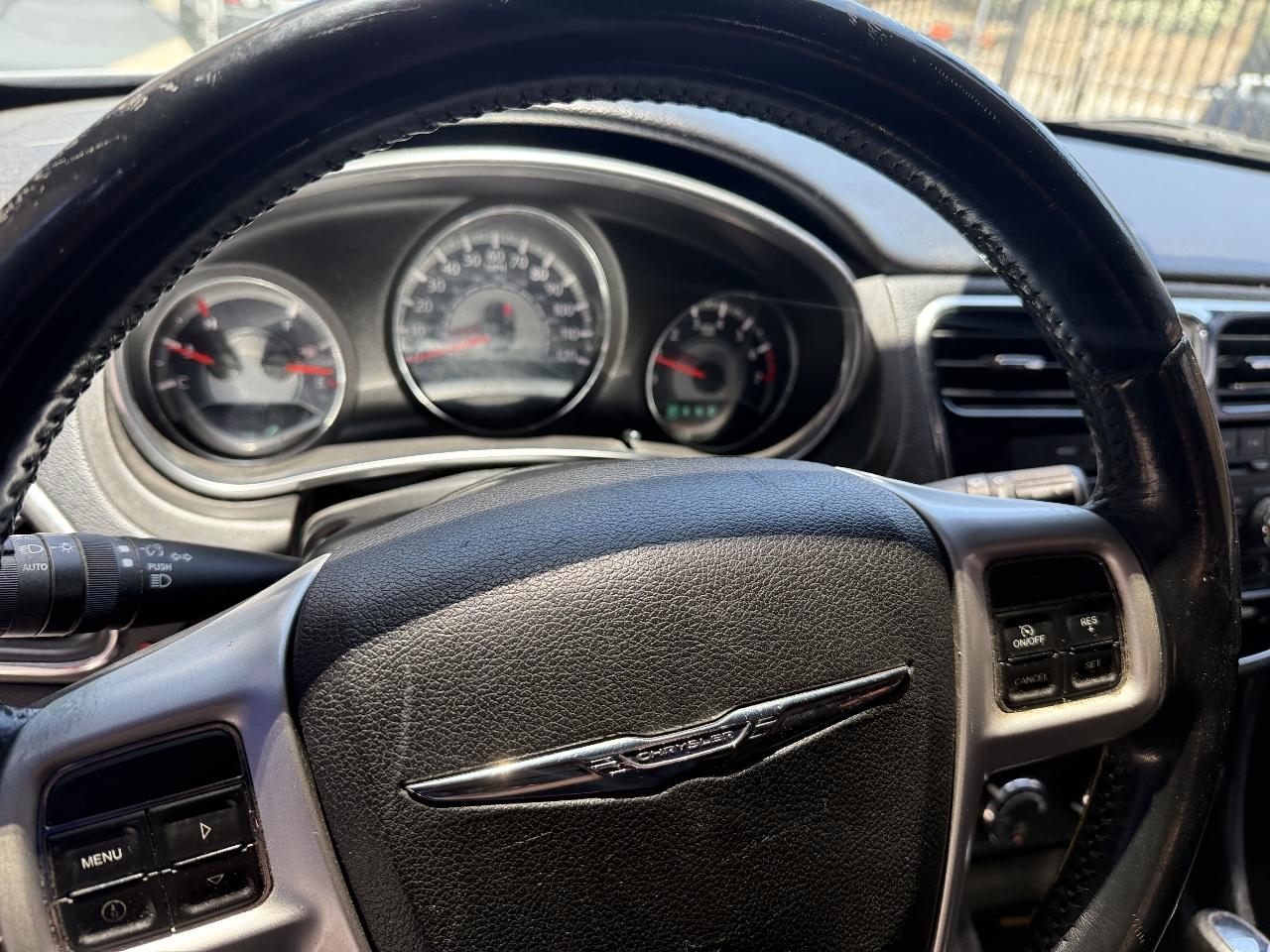 Chrysler 200 Touring 2014