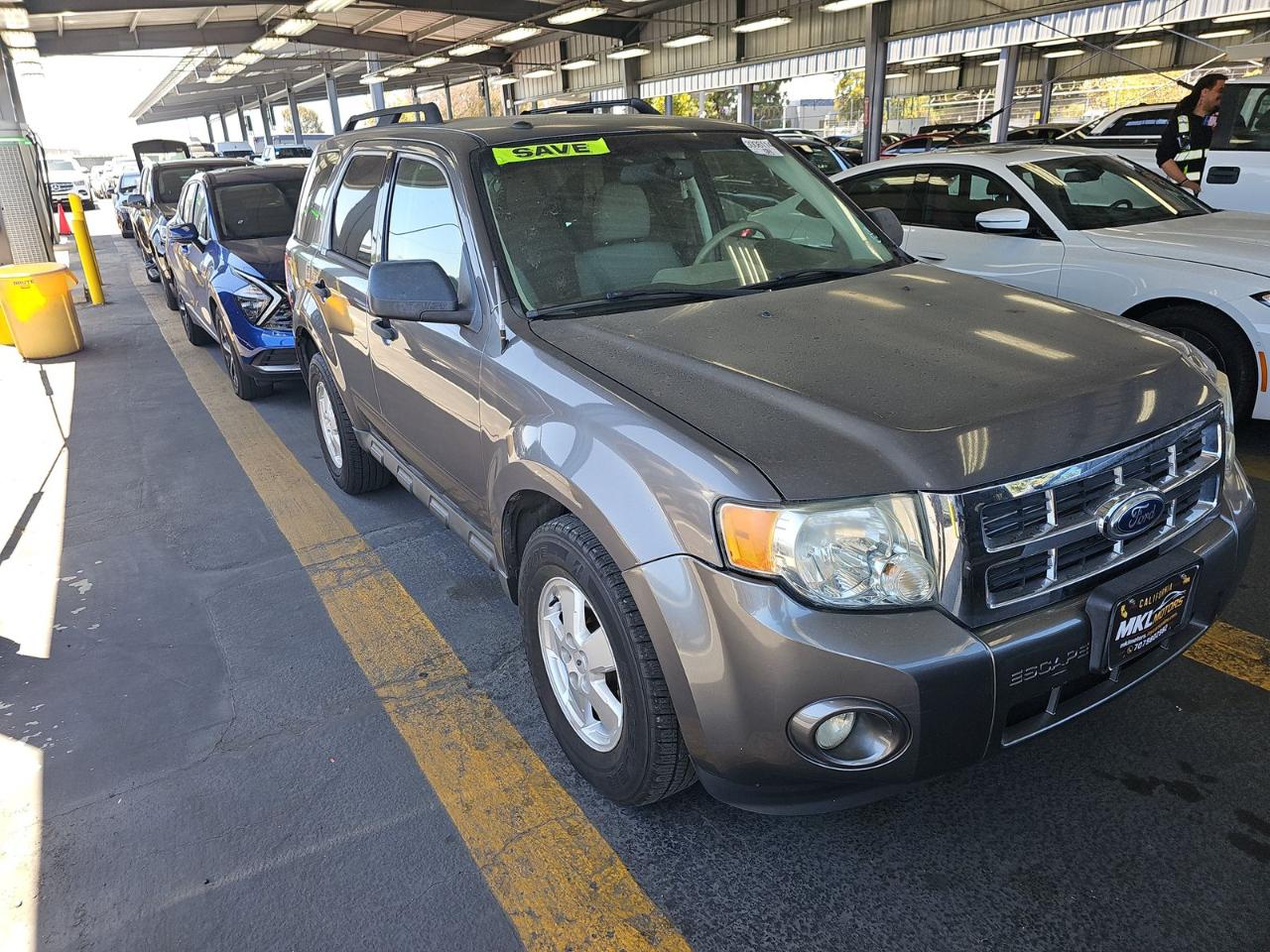Ford Escape XLT 4WD 2012