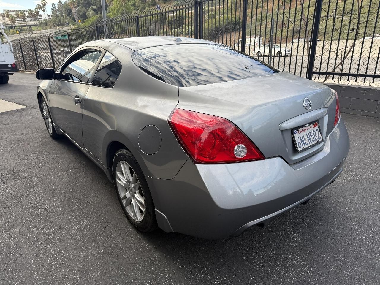 Nissan Altima 3.5 SE Coupe 2008