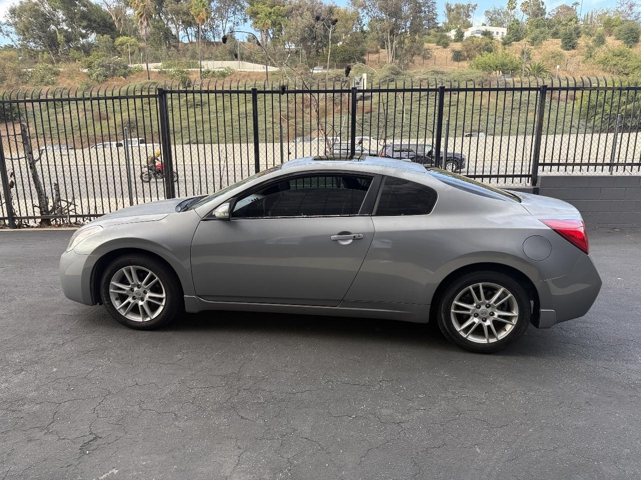 Nissan Altima 3.5 SE Coupe 2008