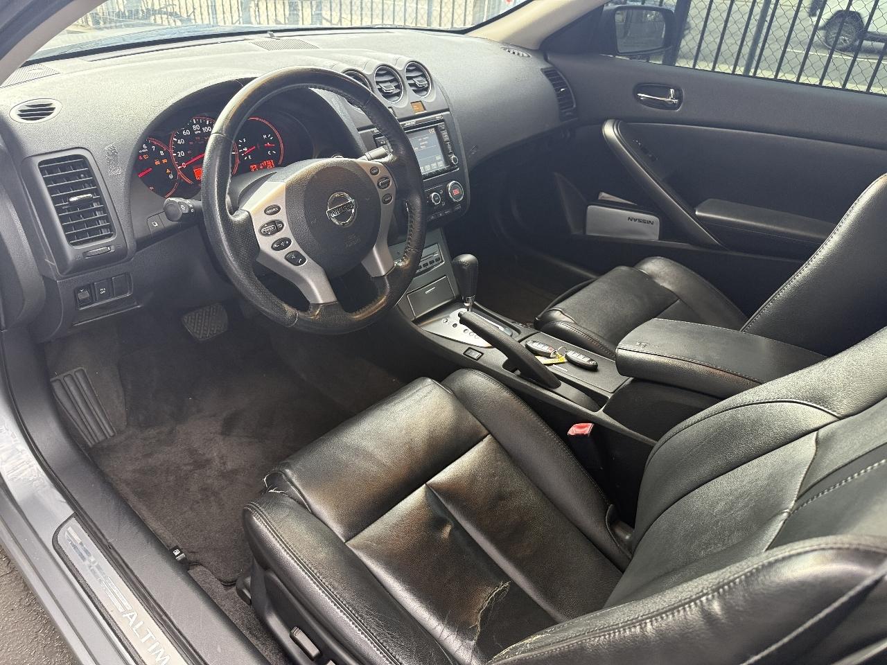 Nissan Altima 3.5 SE Coupe 2008