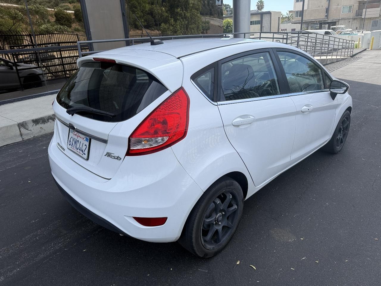 Ford Fiesta Titanium Hatchback 2013