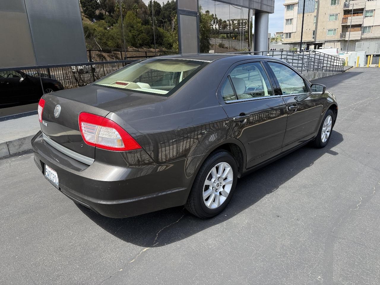 Mercury Milan Base 2006