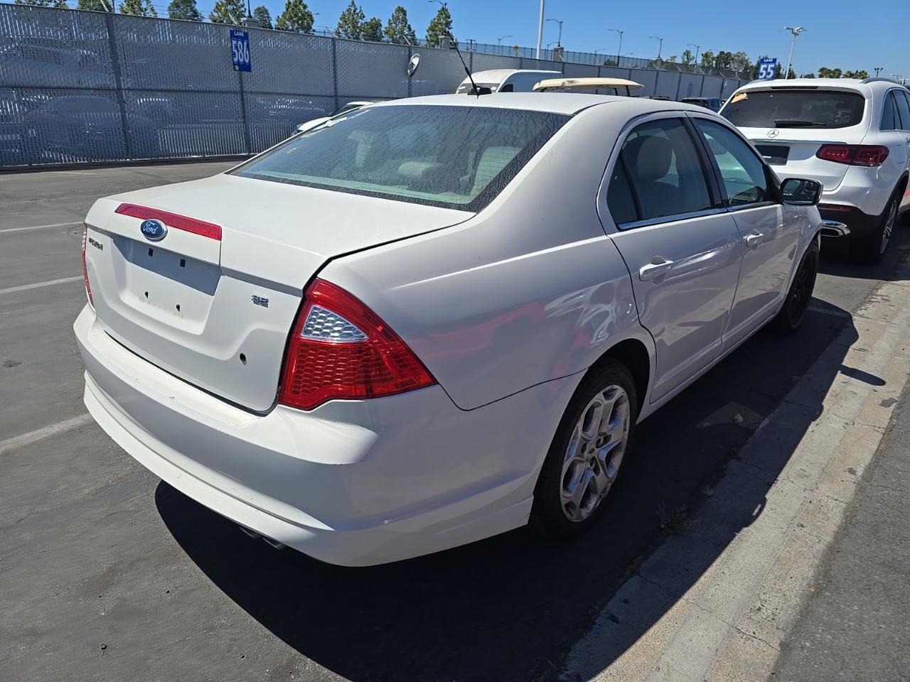 Ford Fusion I4 SE 2011