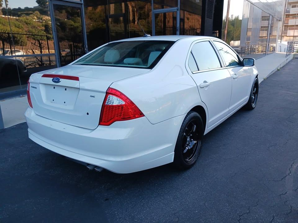 Ford Fusion I4 SE 2011