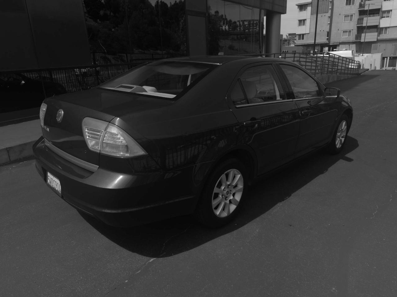 Mercury Milan Base 2006