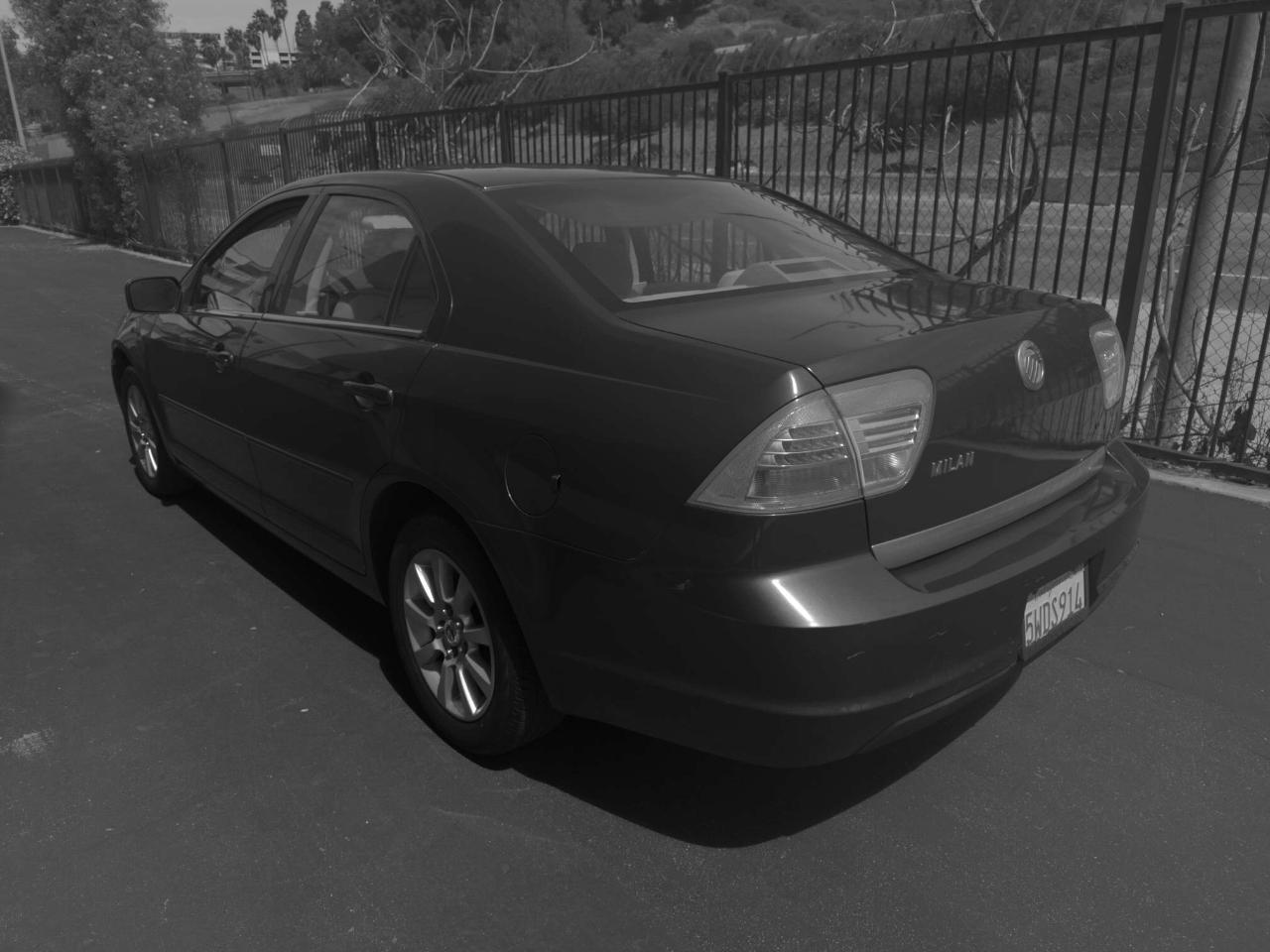 Mercury Milan Base 2006