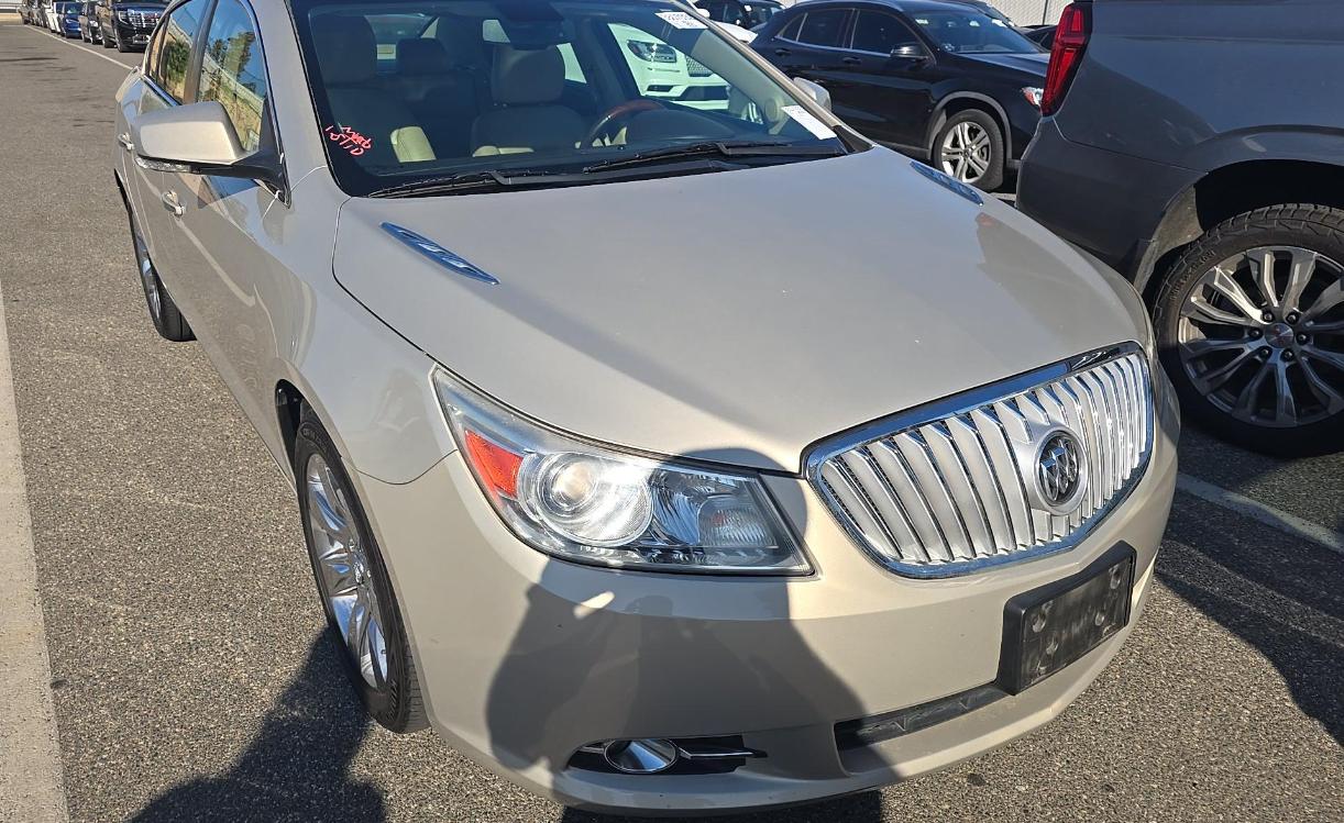 Buick LaCrosse Premium Package 2, w/Leather 2012