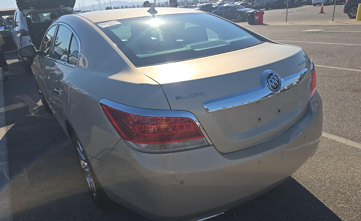 Buick LaCrosse Premium Package 2, w/Leather 2012