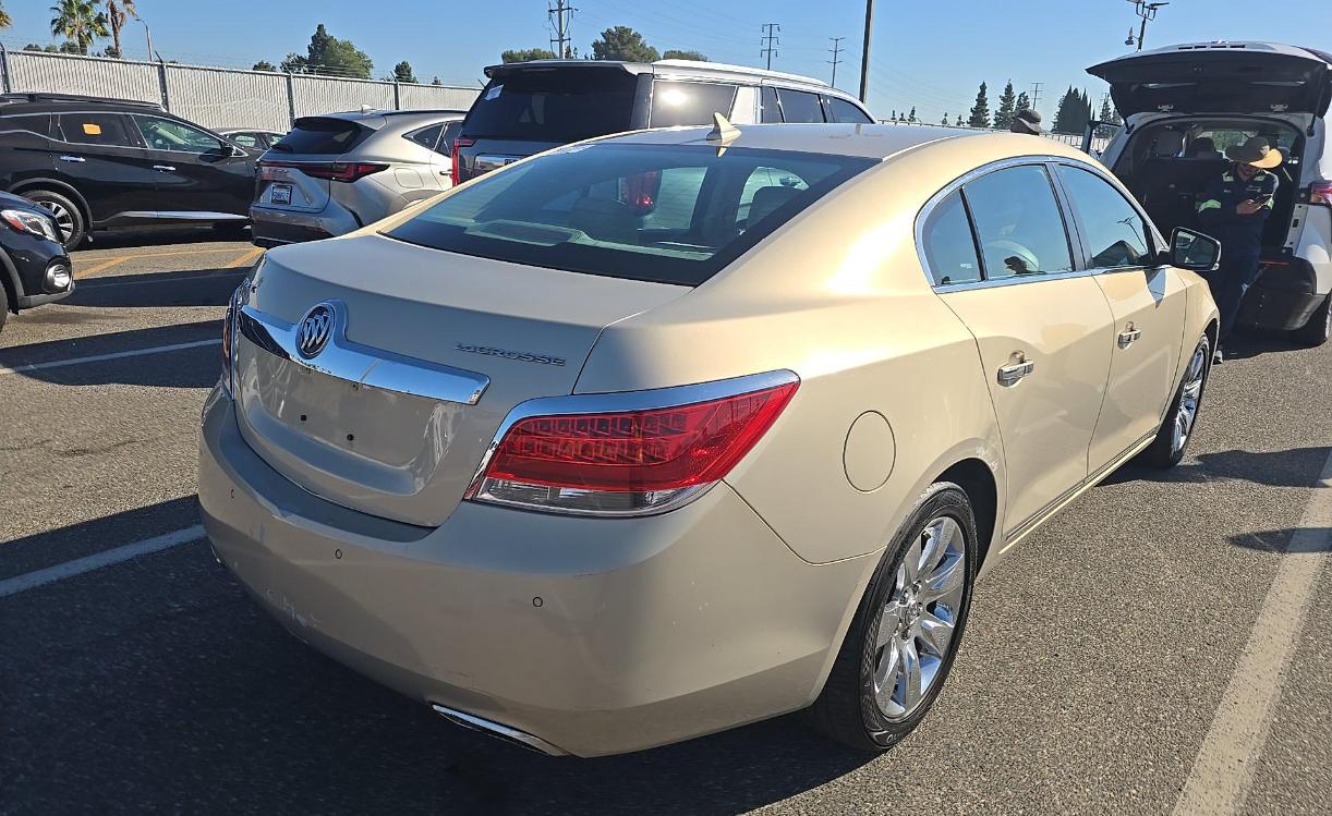 Buick LaCrosse Premium Package 2, w/Leather 2012