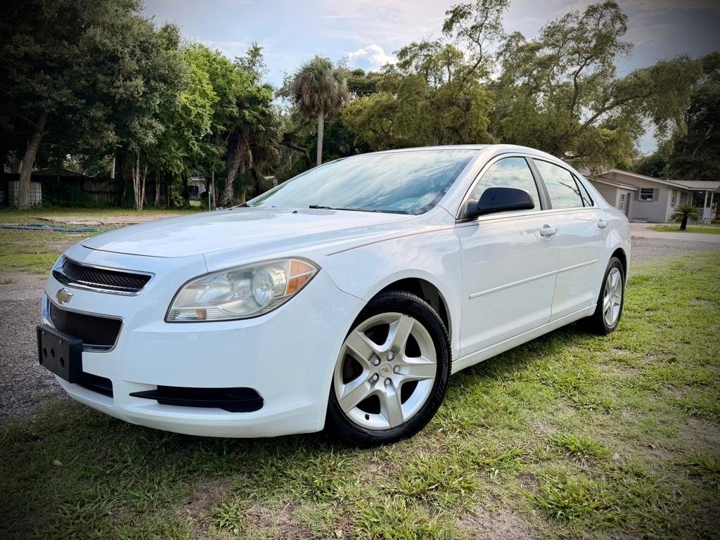 Chevrolet Malibu  2010