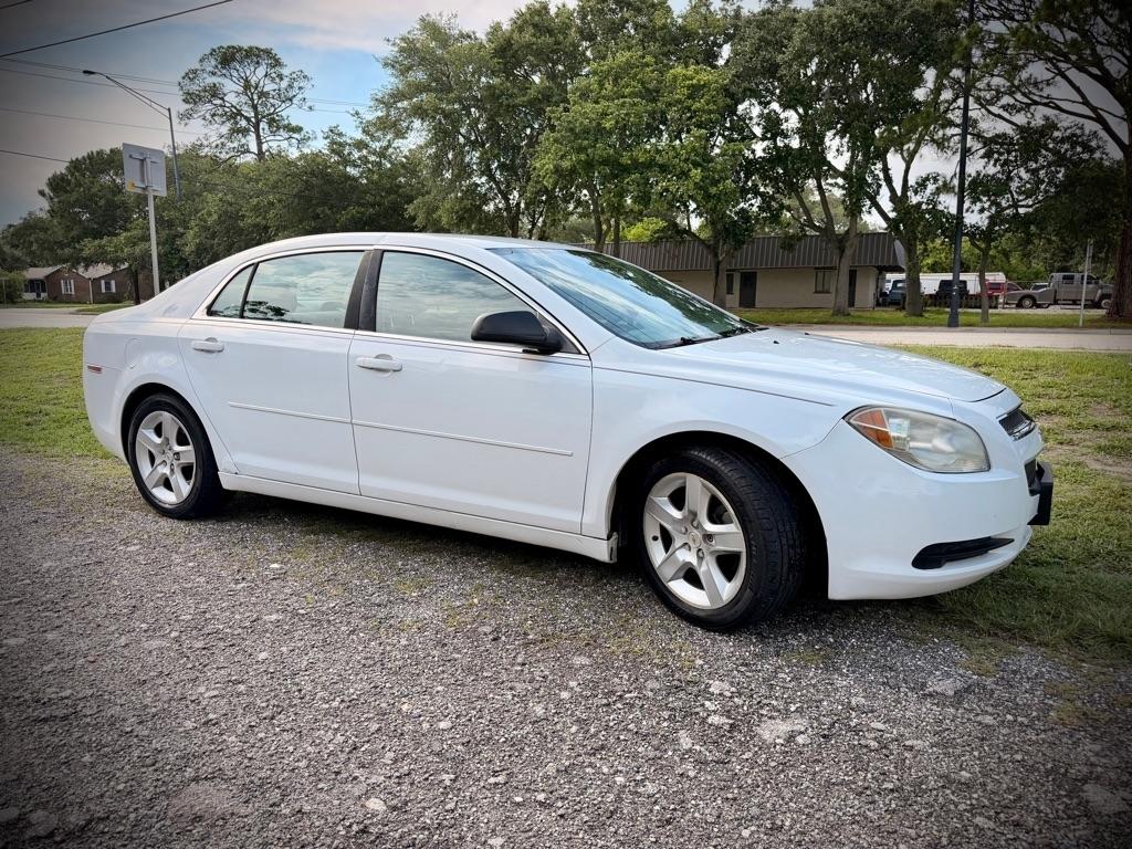 Chevrolet Malibu  2010