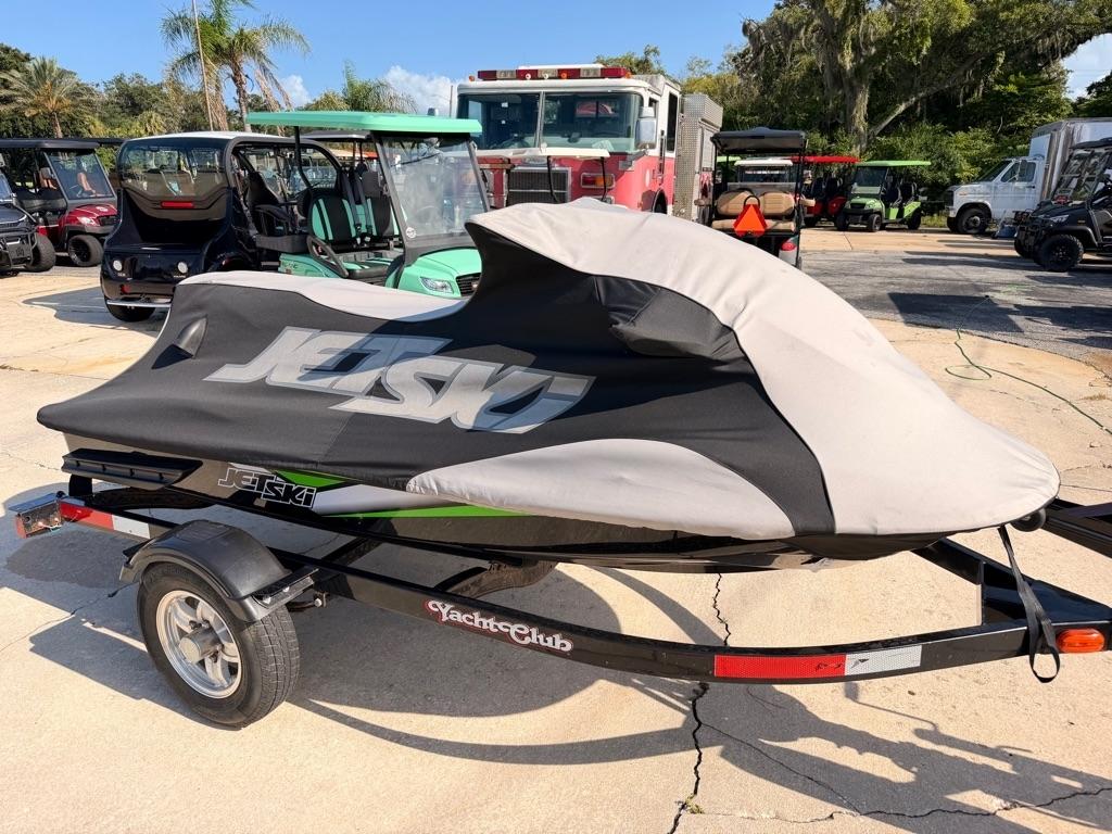Kawasaki STX-15F  2017