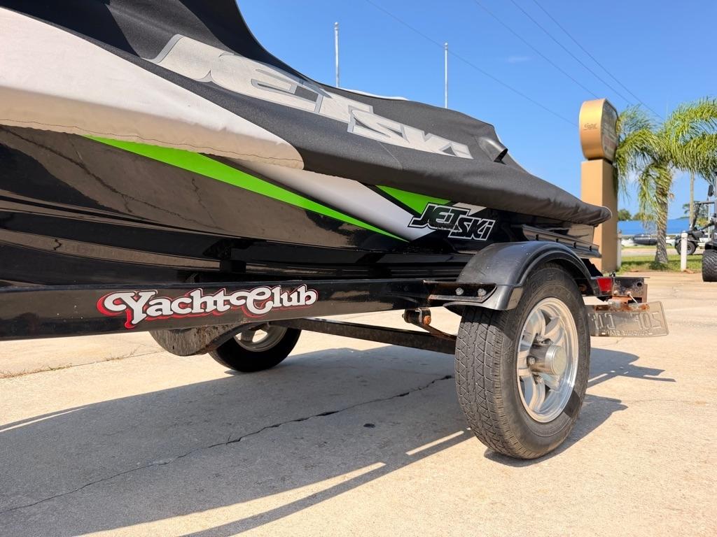 Kawasaki STX-15F  2017